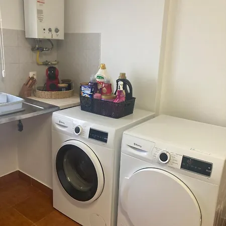 Rolo House アパート ナザレ