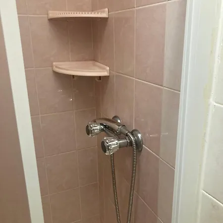 アパート Rolo House